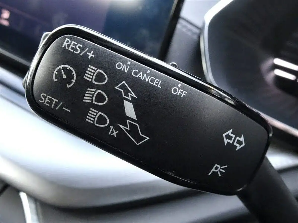 2020-skoda-octavia-15-tsi-se-technology-act-estate-big-25