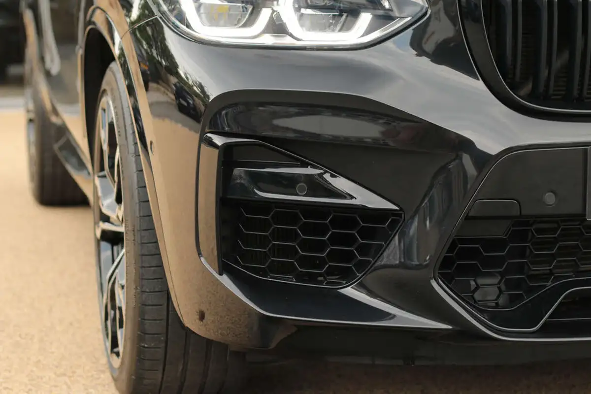 2021-bmw-x4-30-m-competition-sport-big-21