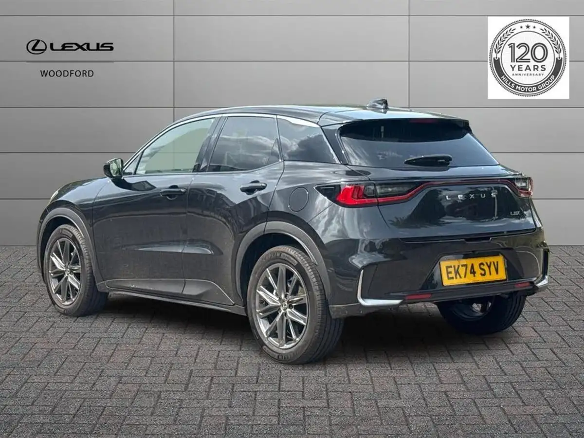 2024-lexus-lbx-15-premium-plus-big-4