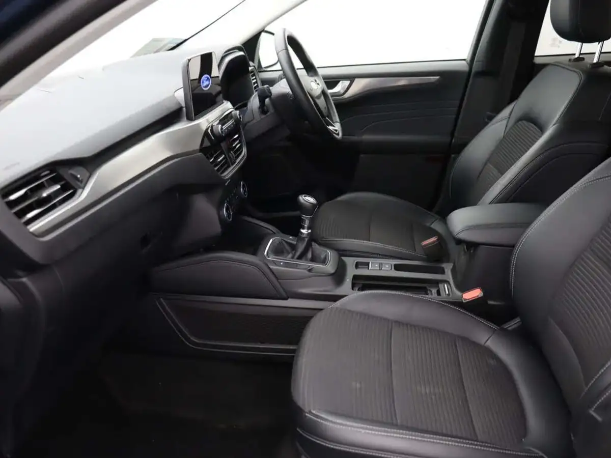 2023-ford-kuga-15t-titanium-edition-big-12