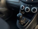 2010-hyundai-i10-12-comfort-76bhp-small-13
