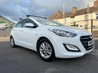2015 Hyundai i30 1.6CRDi SE (110ps) Hatchback