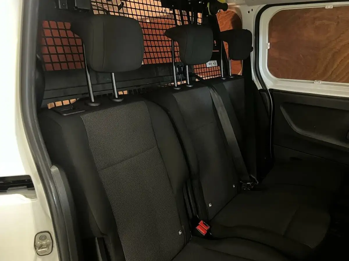 2020-peugeot-partner-15-bluehdi-950-professional-100ps-eu6dt-long-panel-big-20