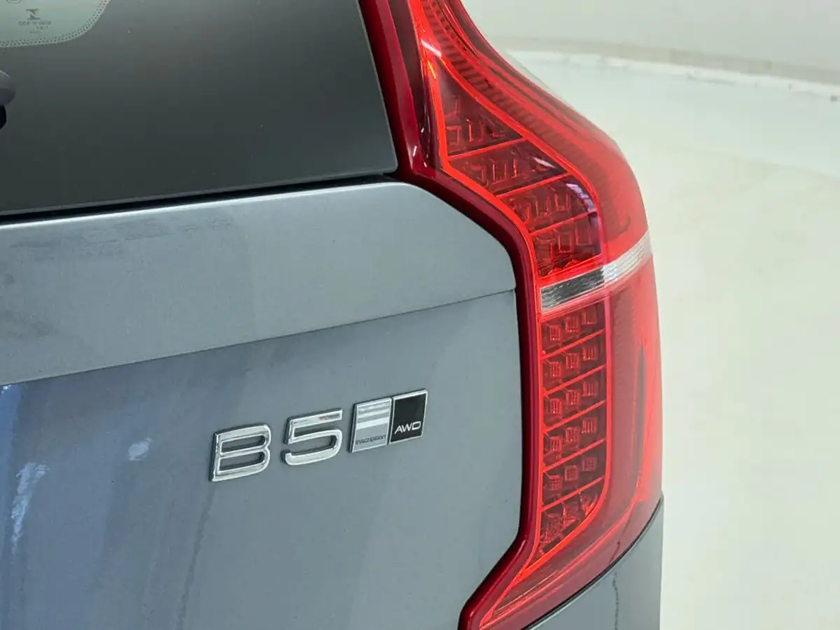 2020-volvo-xc90-20-b5-inscription-big-22