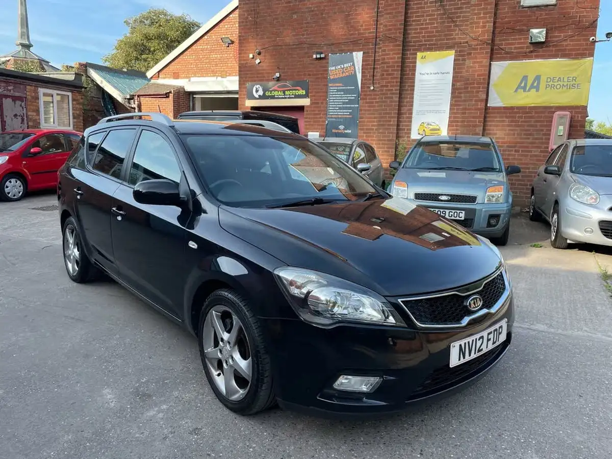 2012-kia-ceed-16td-3-estate-auto-big-0