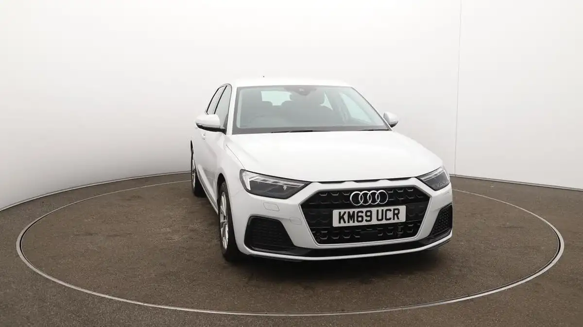 2019-audi-a1-10-30-tfsi-sport-s-tronic-big-40