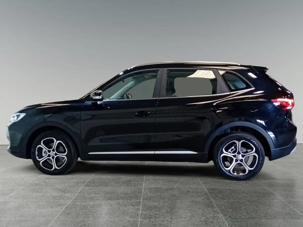 2025-mg-zs-suv-15-se-196ps-hybrid-1498cc-auto-big-5