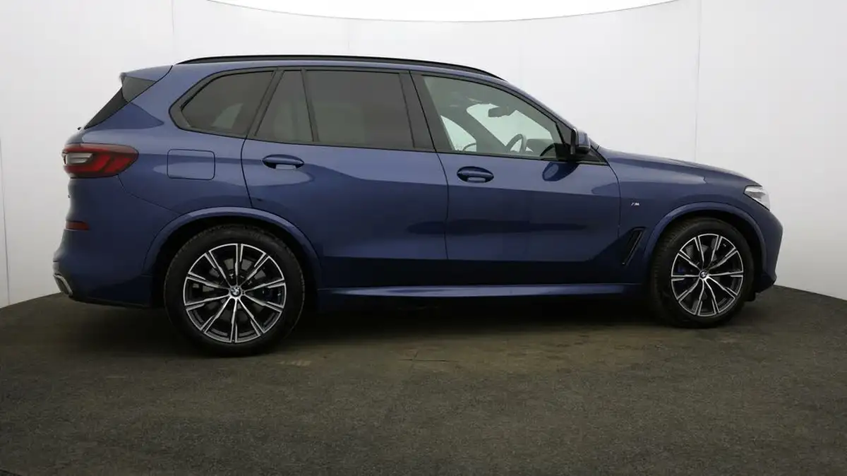 2021-bmw-x5-30-xdrive-45e-m-sport-big-48