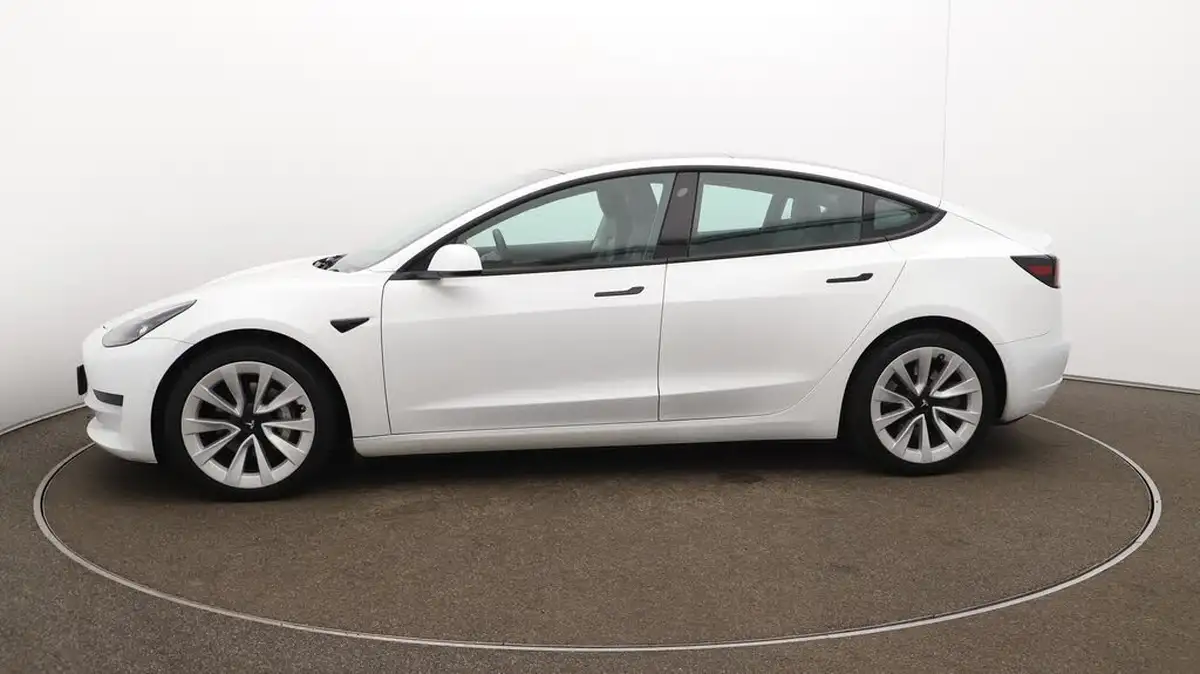 2021-tesla-model-3-e-standard-plus-big-64