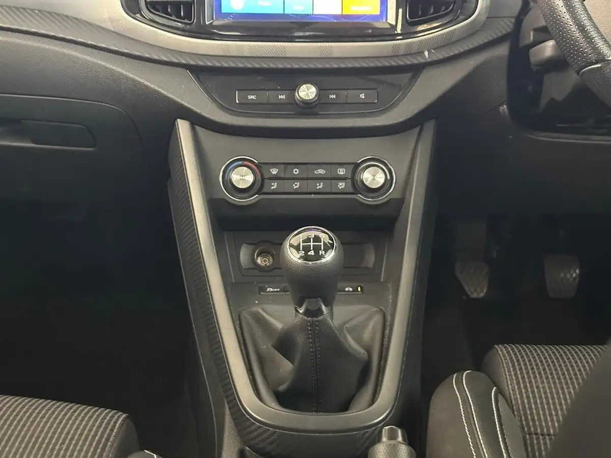 2023-mg-mg3-15-vti-tech-exclusive-nav-big-13