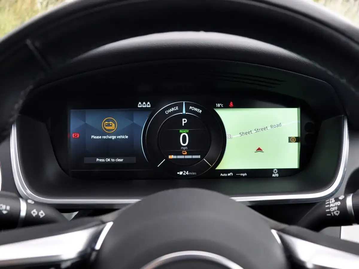 2021-jaguar-i-pace-ev400-hse-big-51