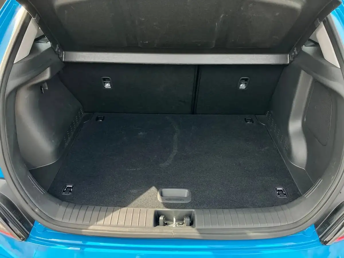 2023-hyundai-kona-e-se-connect-big-22