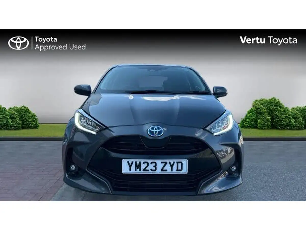 2023-toyota-yaris-15-vvt-i-design-big-14