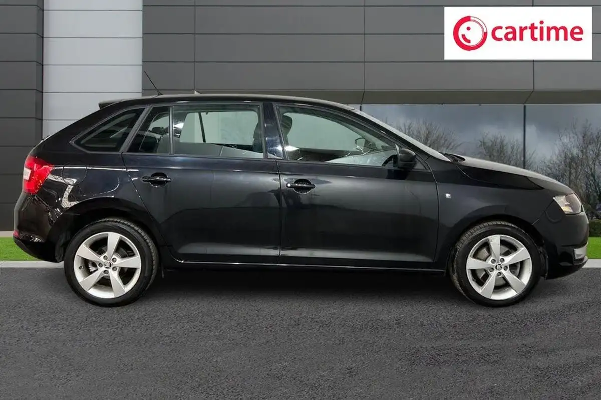 2015-skoda-rapid-spaceback-16tdi-se-tech-105ps-1598cc-big-1
