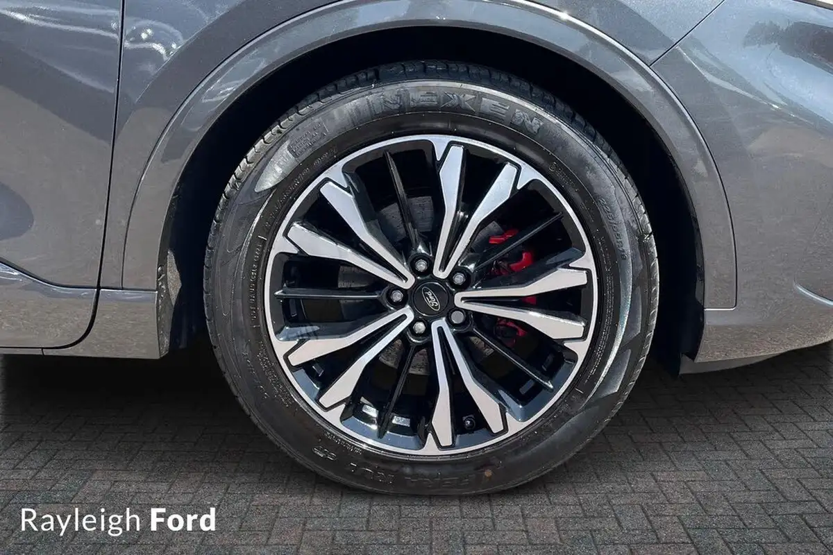 2022-ford-kuga-15-st-line-x-edition-big-5