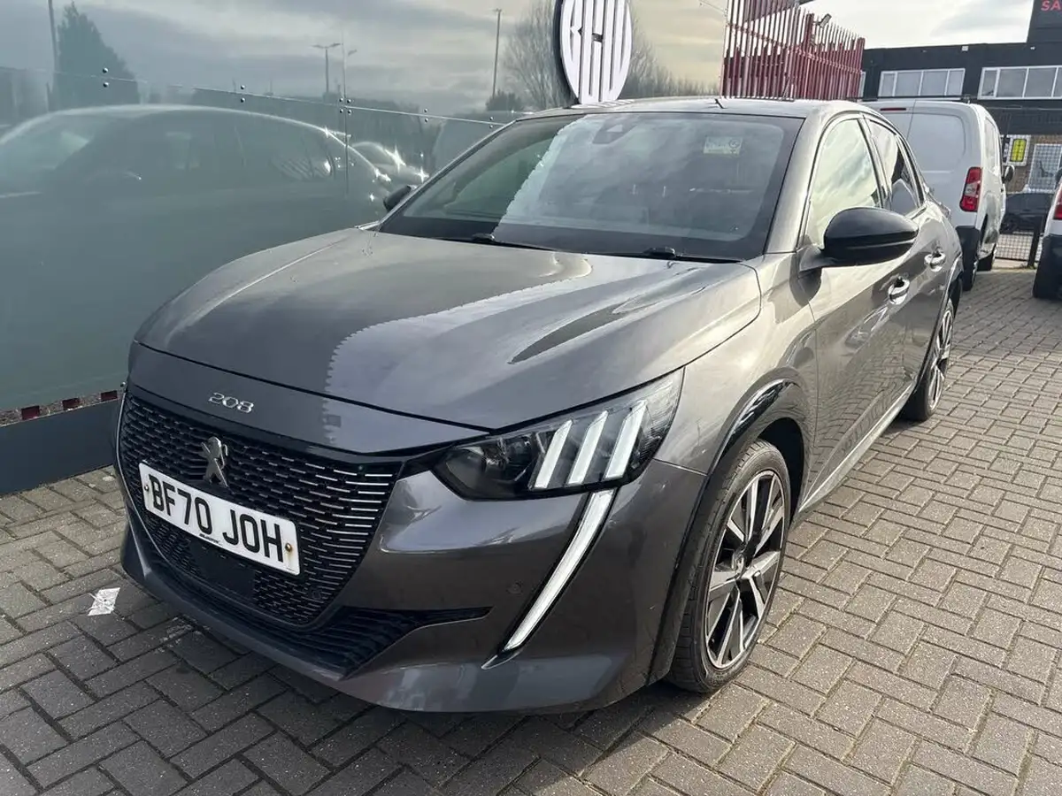2020-peugeot-208-12-puretech-gt-line-100bhp-big-4