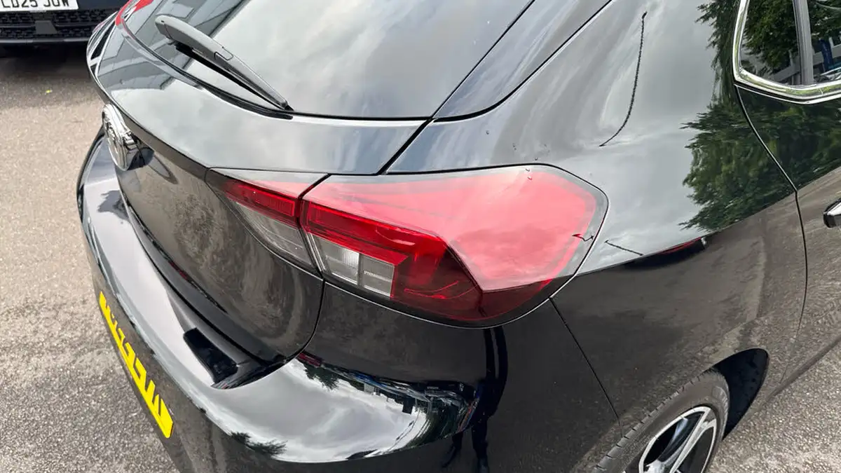 2022-vauxhall-corsa-12-turbo-elite-edition-big-28