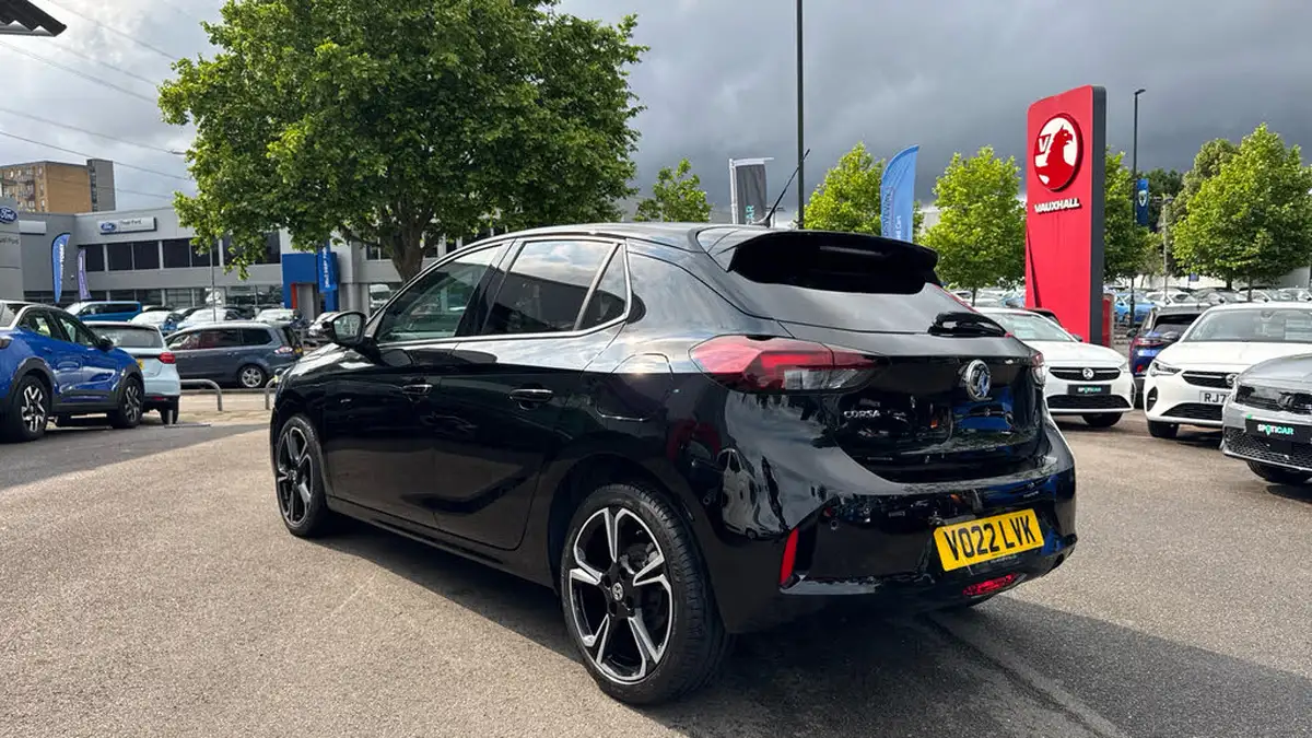 2022-vauxhall-corsa-12-turbo-elite-edition-big-4