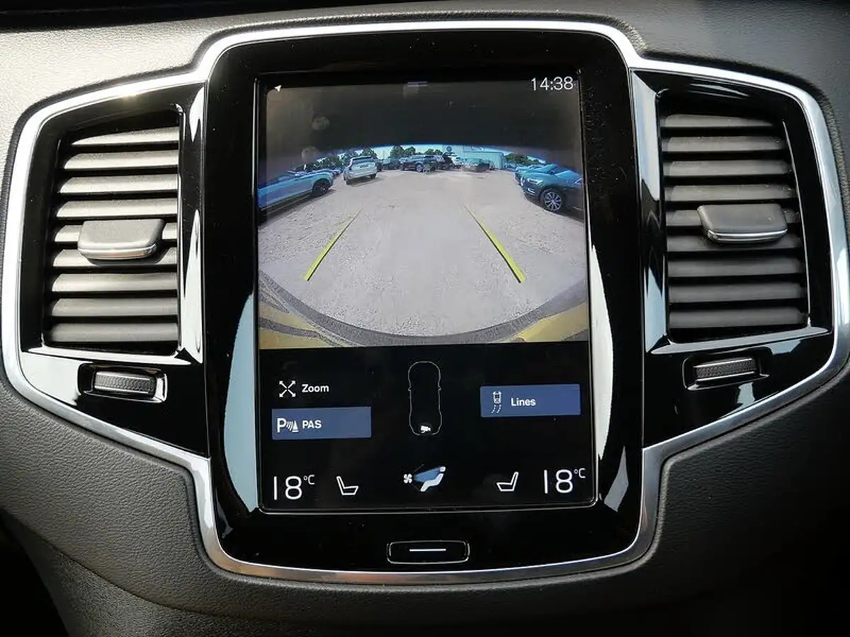 2018-volvo-xc90-20td-d5-inscription-4x4-big-21