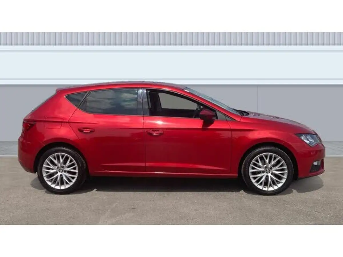 2019-seat-leon-15-tsi-evo-se-dynamic-hatchback-big-4