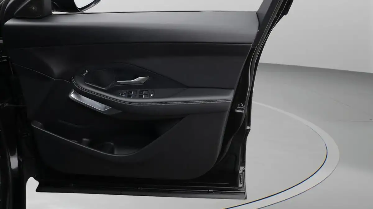 2020-jaguar-e-pace-20-i4d-r-dynamic-s-180ps-awd-auto-big-15