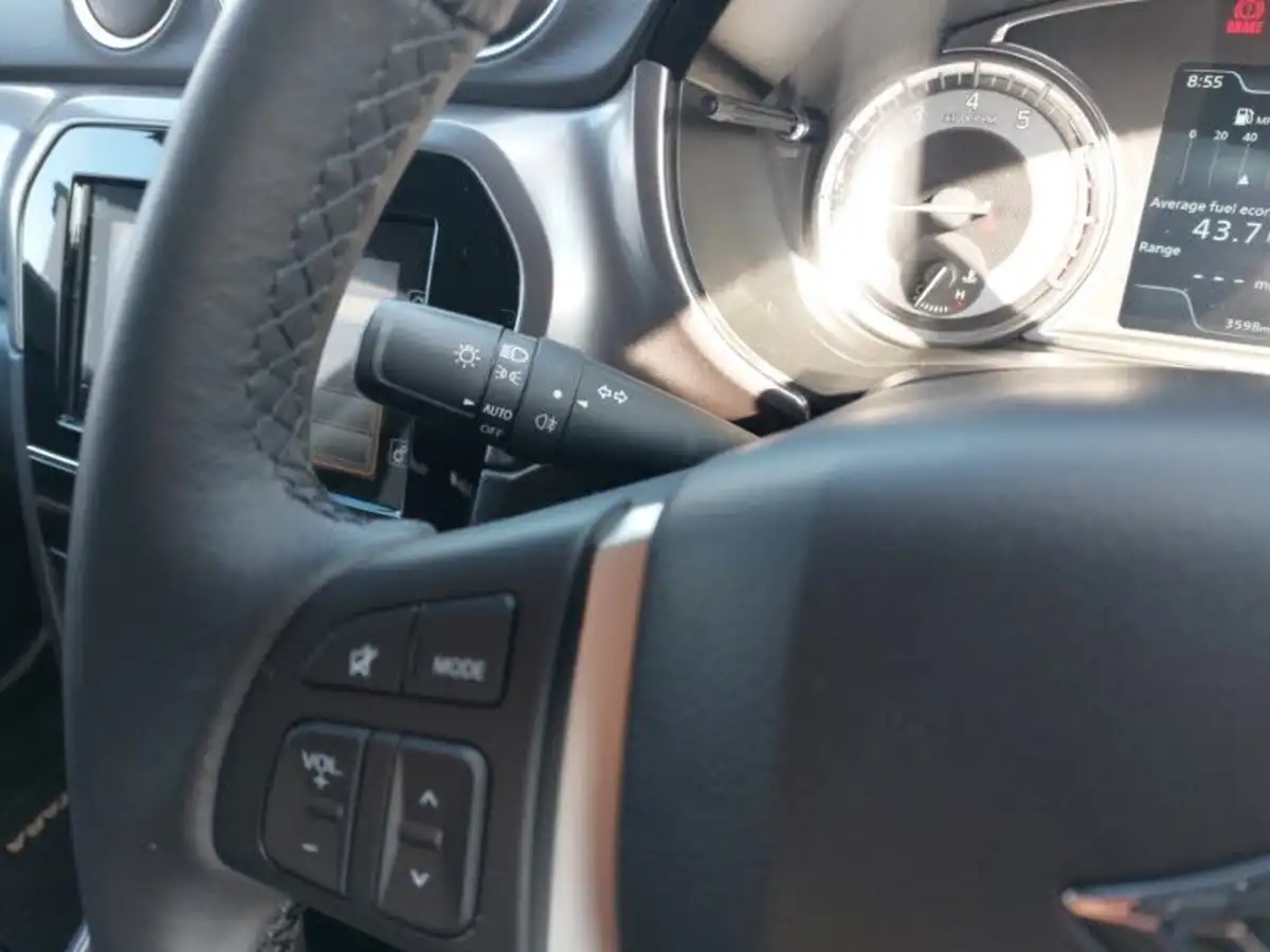2023-suzuki-vitara-14-boosterjet-sz-t-big-17