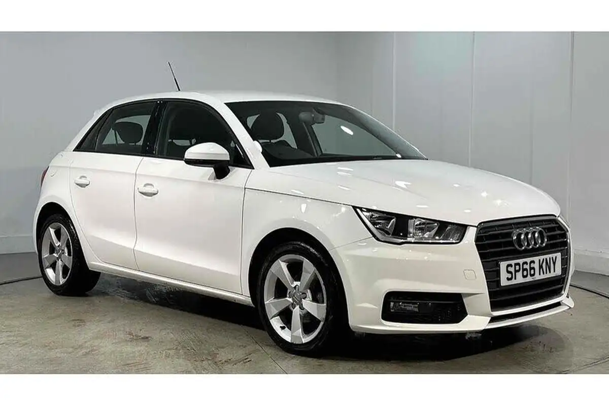 2016-audi-a1-10-tfsi-sportback-5d-big-10