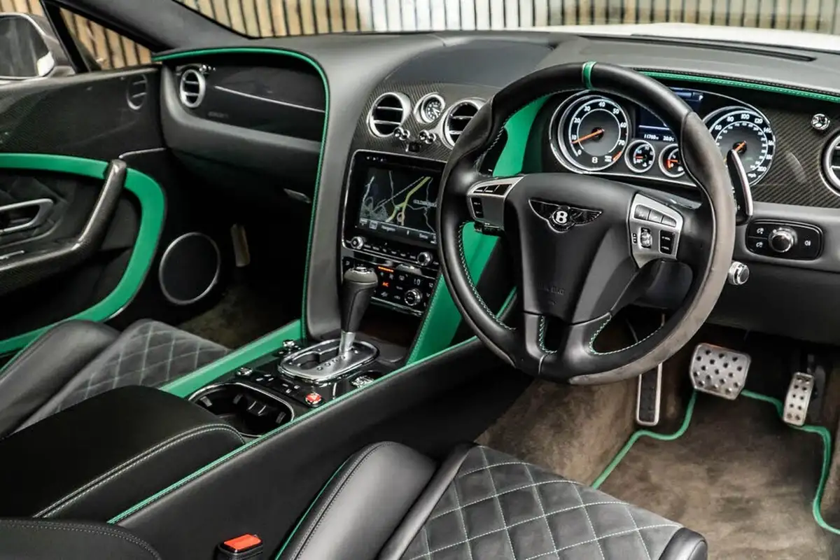2015-bentley-continental-40-gt3-r-big-21