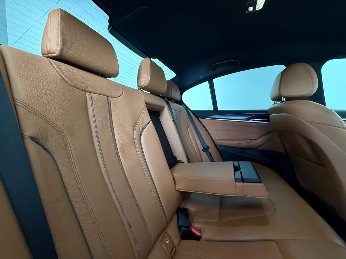 2021-bmw-5-series-20td-520d-m-sport-mht-saloon-4d-big-18