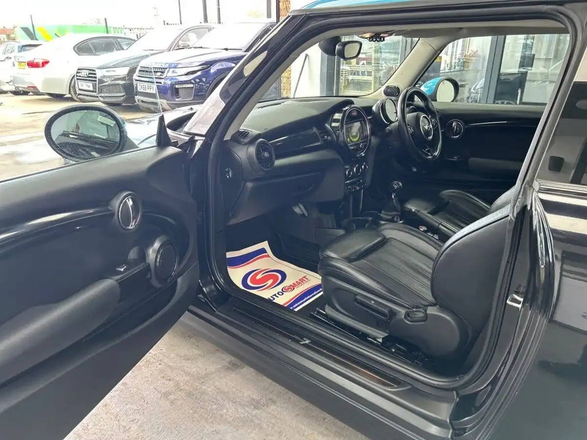 2018-mini-cooper-20-cooper-s-seven-ss-3d-big-58
