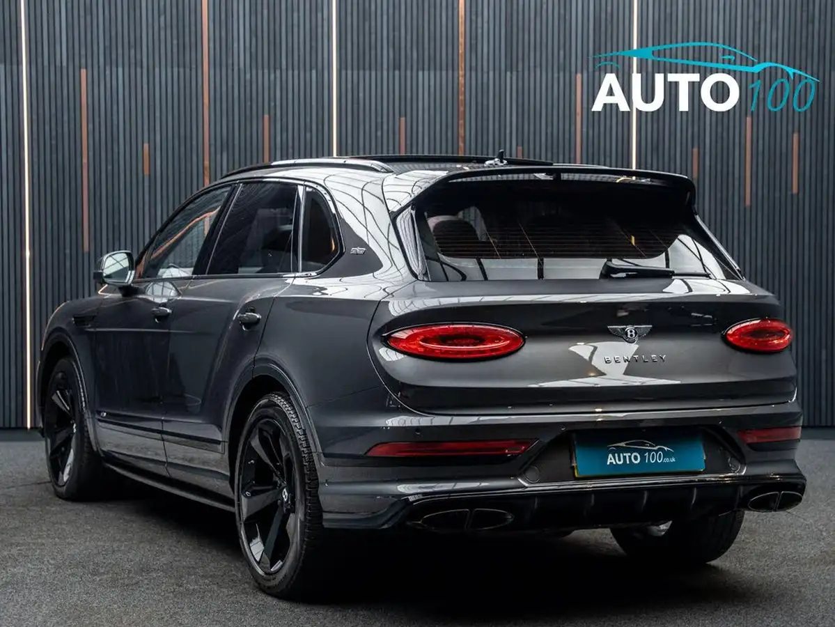 2019-bentley-bentayga-40-v8-big-2