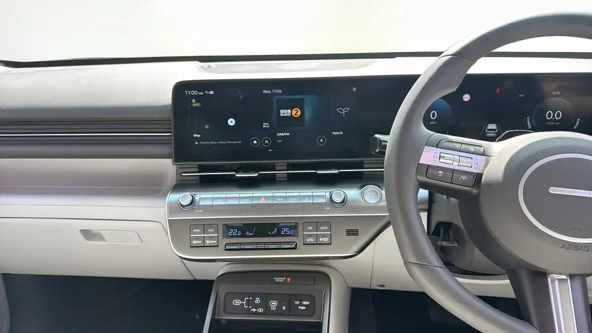 2025-hyundai-kona-big-17