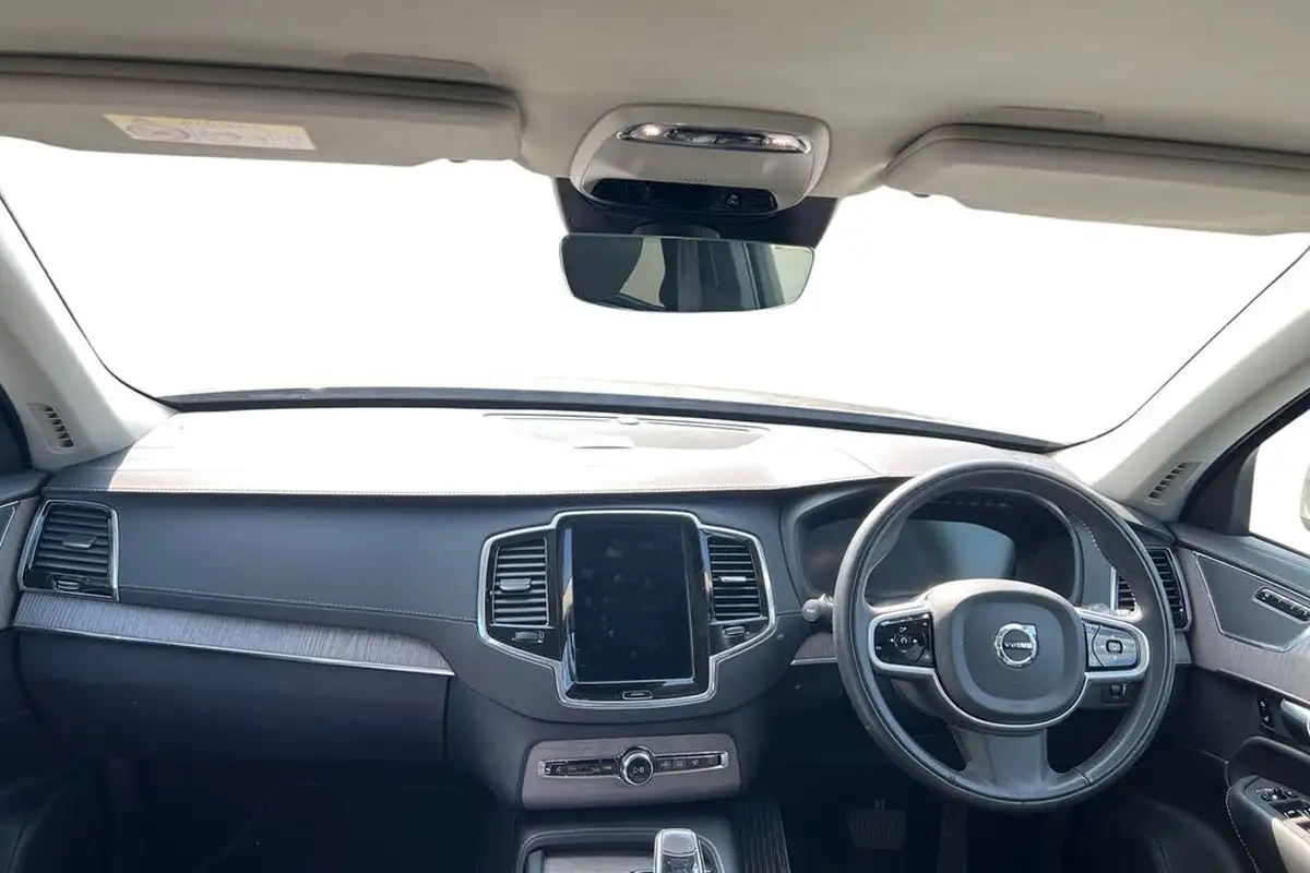 2022-volvo-xc90-20-t8-inscription-455bhp-big-5