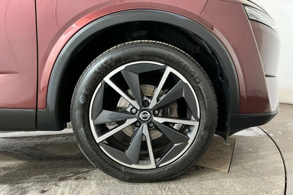 2022-nissan-qashqai-13-dig-t-tekna-158ps-xtronic-big-13