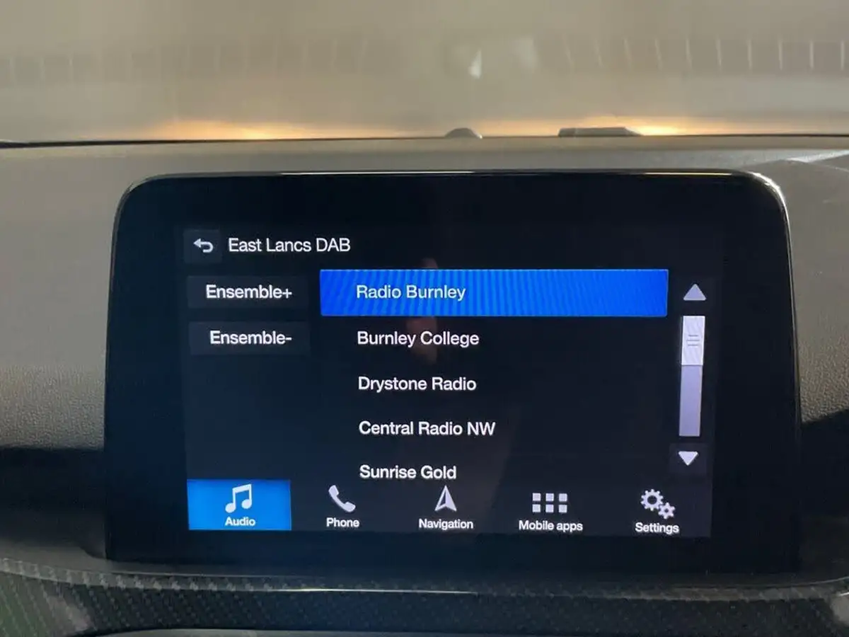 2019-ford-focus-15t-st-line-x-182ps-hatchback-big-52