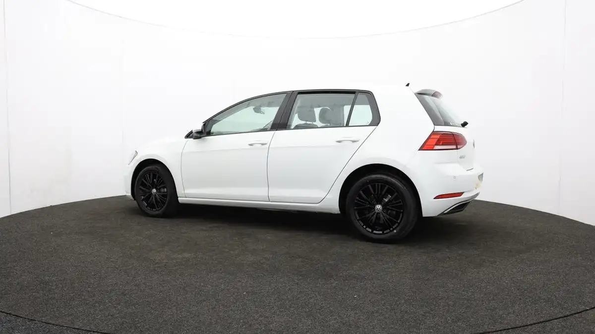 2017-volkswagen-golf-14-tsi-se-ss-hatchback-5d-big-76