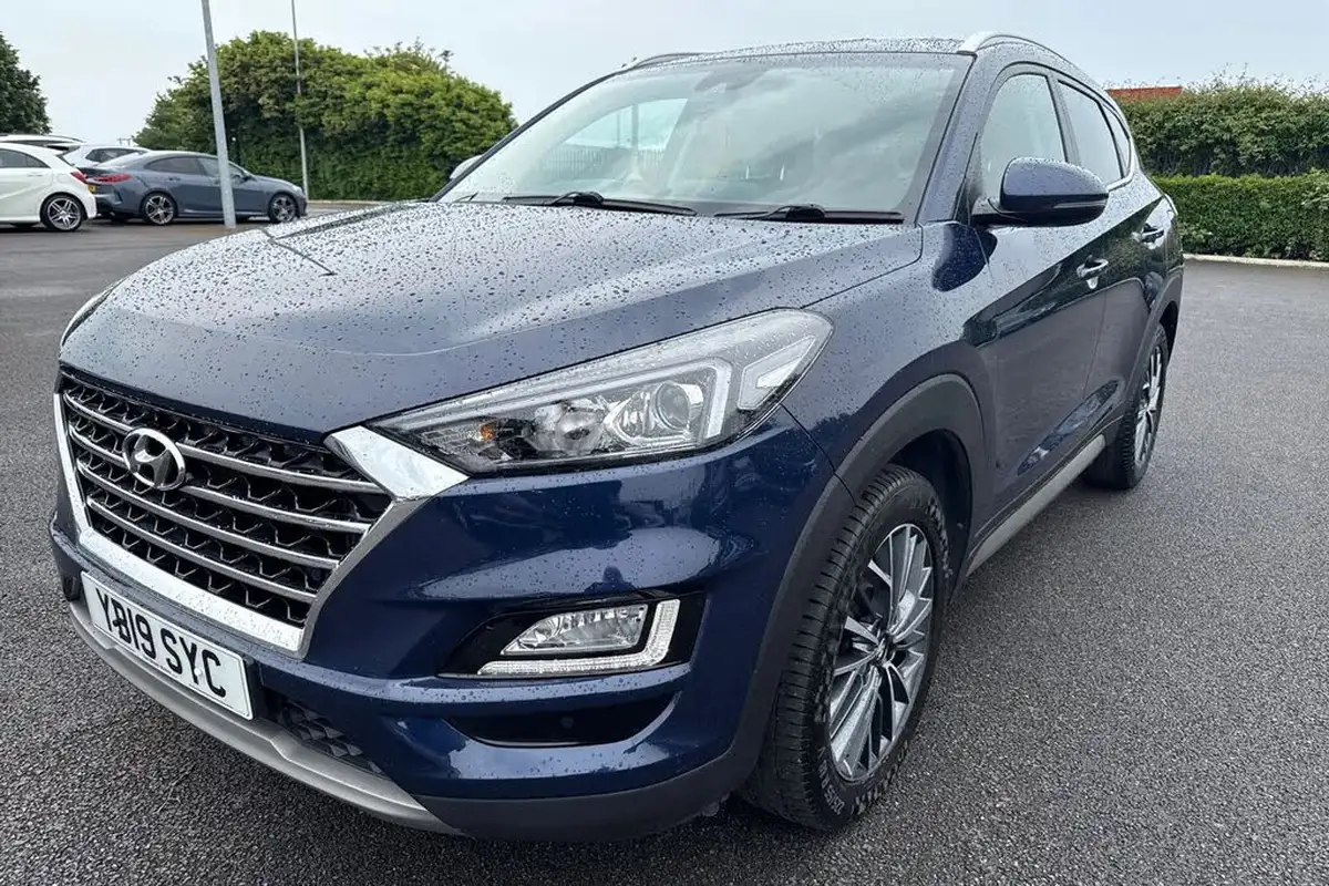 2019-hyundai-tucson-16-t-gdi-premium-big-26