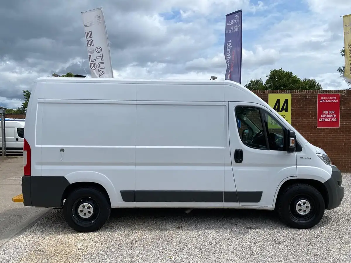 2016-fiat-ducato-20td-35-lh2-panel-big-5