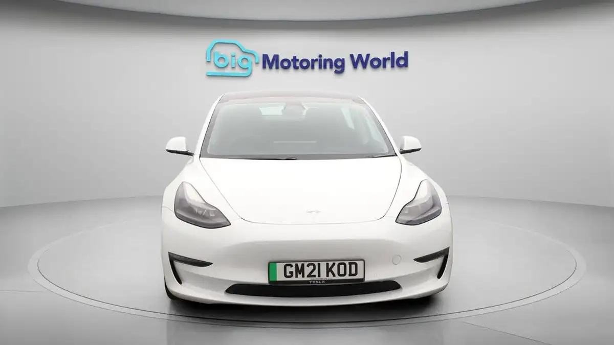 2021-tesla-model-3-e-long-range-4x4-big-2