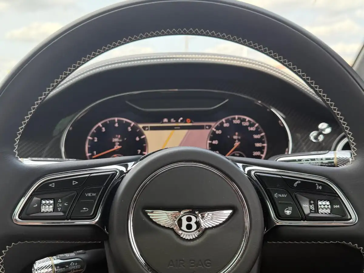 2021-bentley-continental-40-gt-v8-coupe-big-3