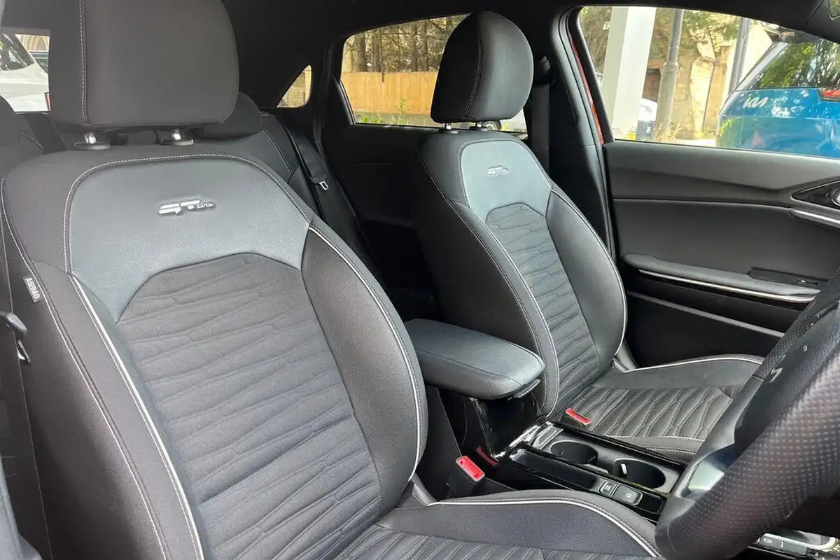 2024-kia-ceed-15-t-gdi-gt-line-138bhp-big-36