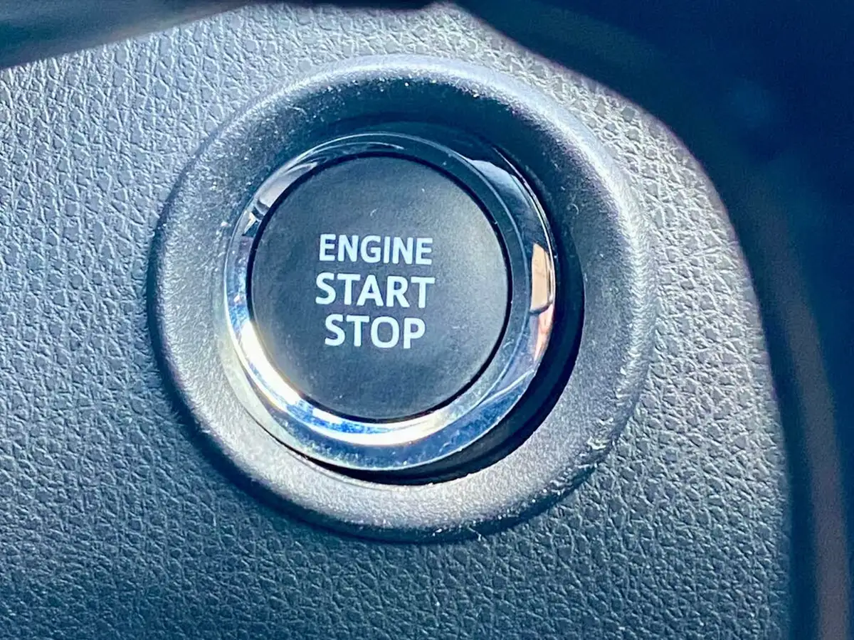 2018-toyota-c-hr-12-excel-big-23