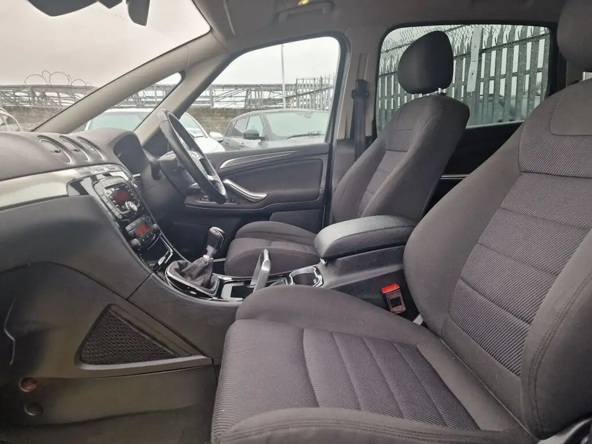 2014-ford-s-max-20td-titanium-140ps-big-28