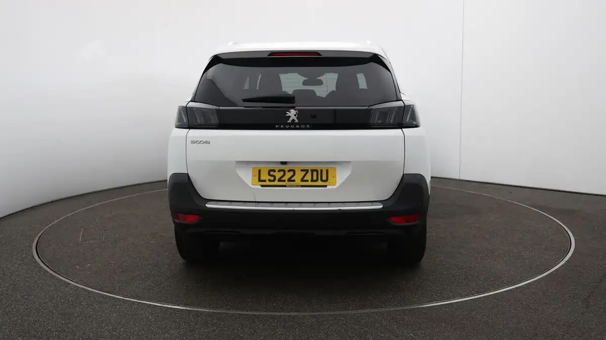 2022-peugeot-5008-suv-15-bluehdi-allure-big-58