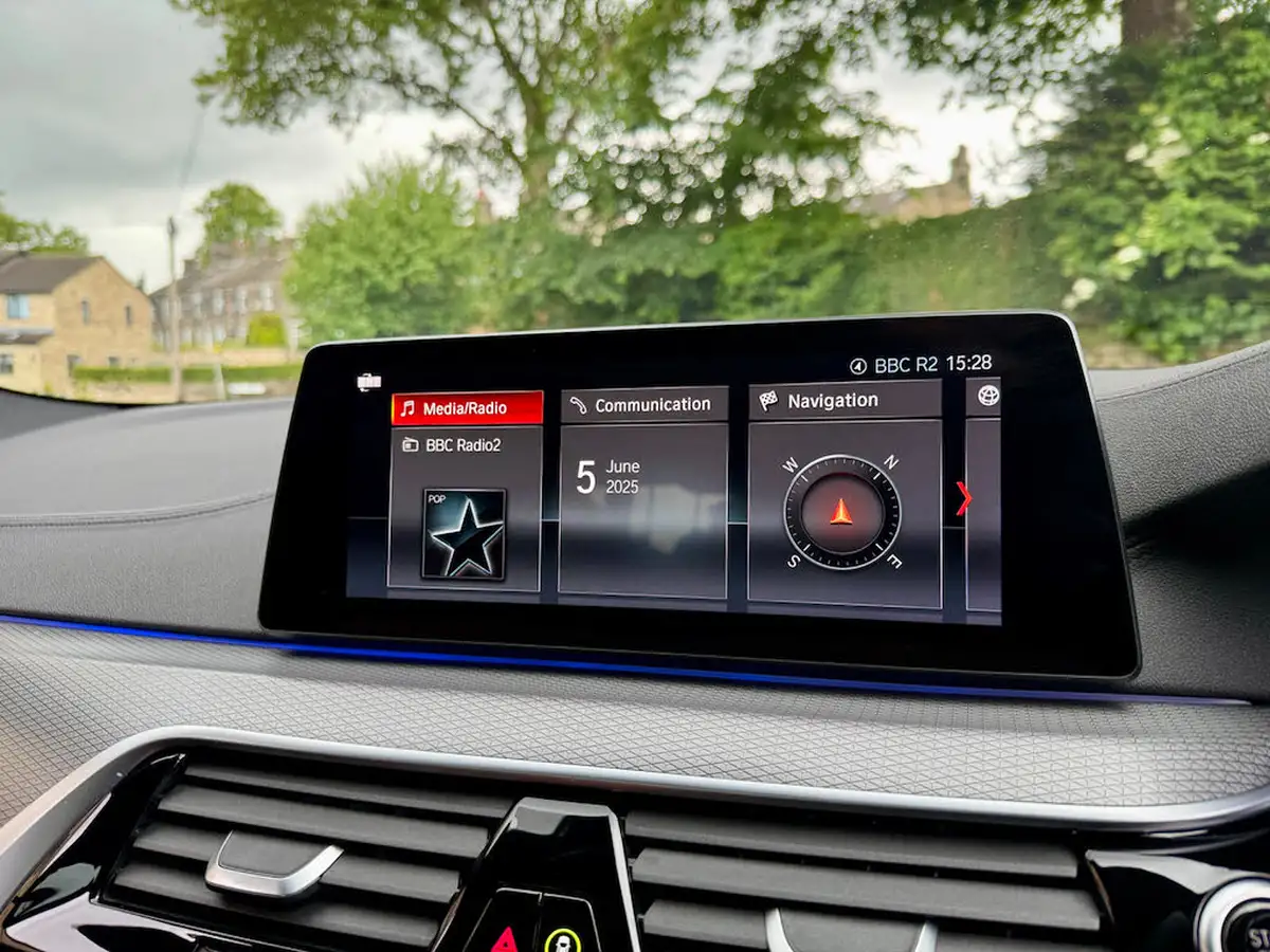 2019-bmw-5-series-20td-520d-m-sport-188bhp-xdrive-tech-pack-saloon-4d-big-29