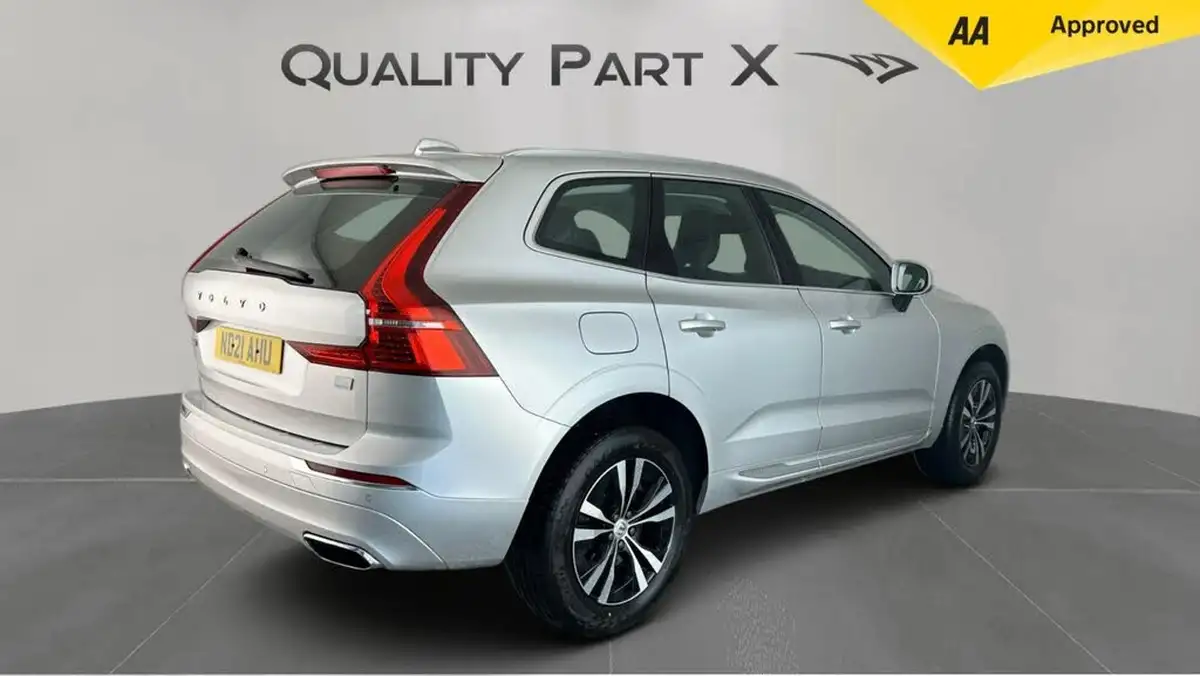 2021-volvo-xc60-20-t6-inscription-expression-340bhp-big-2