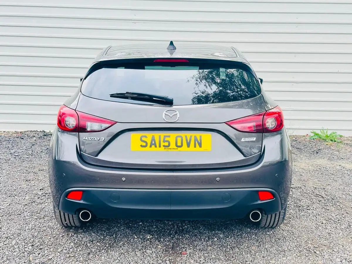 2015-mazda-mazda3-20-se-l-nav-hatchback-5d-big-10