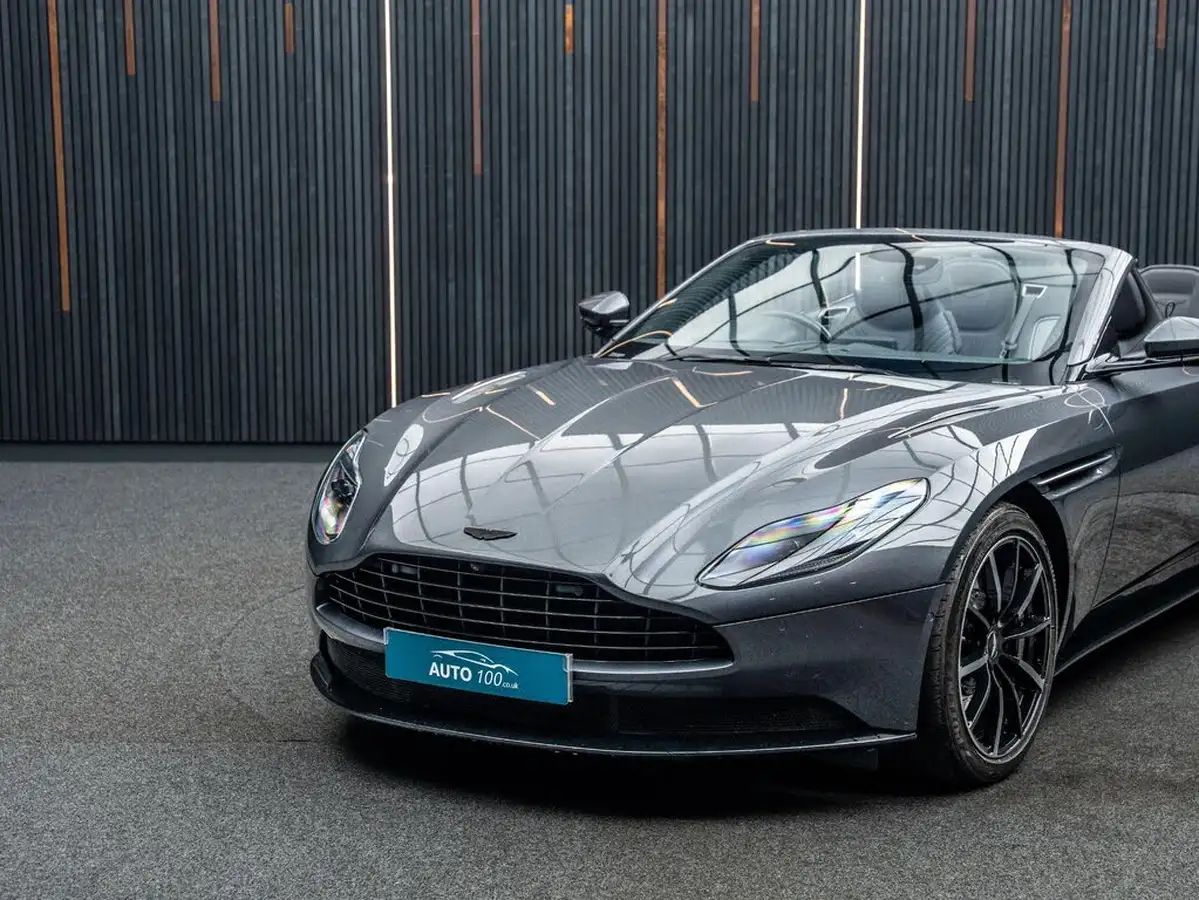 2022-aston-martin-db11-40-v8-volante-528bhp-ss-big-14