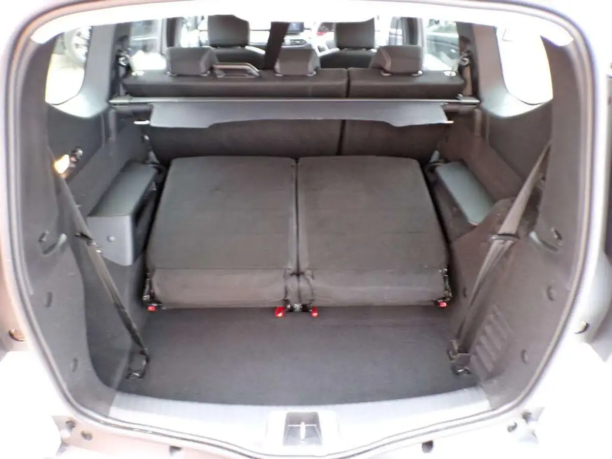 2022-dacia-jogger-10-tce-extreme-se-big-9