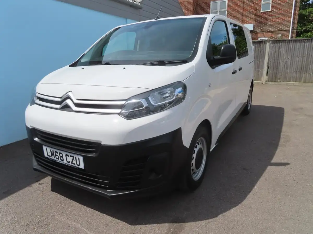 2018-citroen-dispatch-20bluehdi-enterprise-m-1400-crewcab-big-4